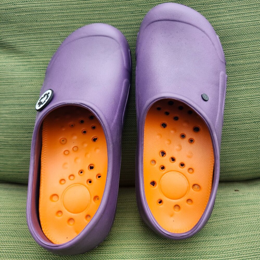 New Yungprime Slip Resistant Work purple Shoes Size 5.5 Wide Men/7W Women.